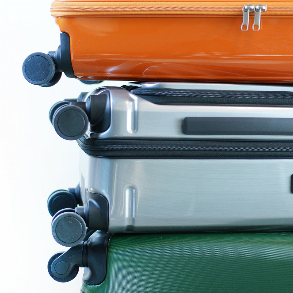 What is the best color for luggage? Efficient Travel Tips
